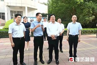 TA：出于尊重曼联德赫亚多次拒绝采访，无诱人报价确实考虑过退役